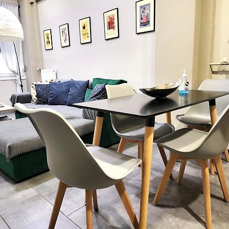 “Zeus”, Stylish Luxury Business Suite In The Heart Of Athens. Ngoại thất bức ảnh