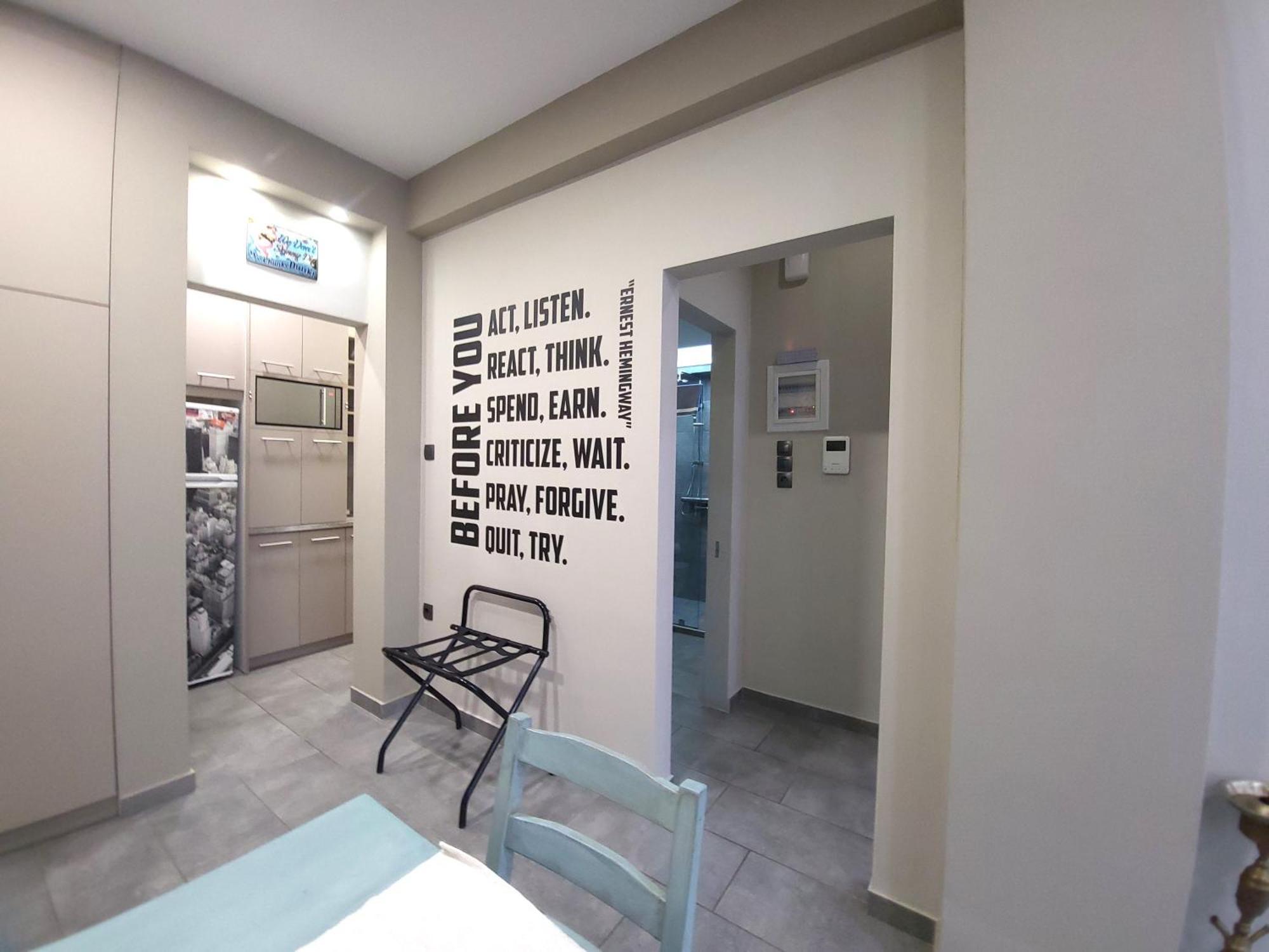 “Zeus”, Stylish Luxury Business Suite In The Heart Of Athens. Ngoại thất bức ảnh